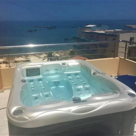 Hotel Christina 3*